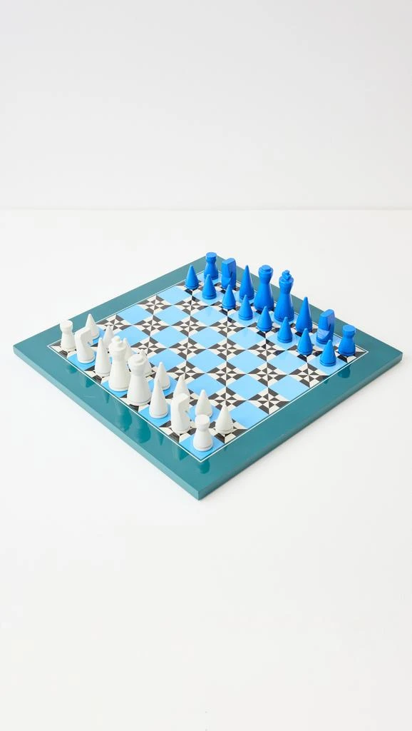 PRINTWORKS Lacquered Chess Set 1