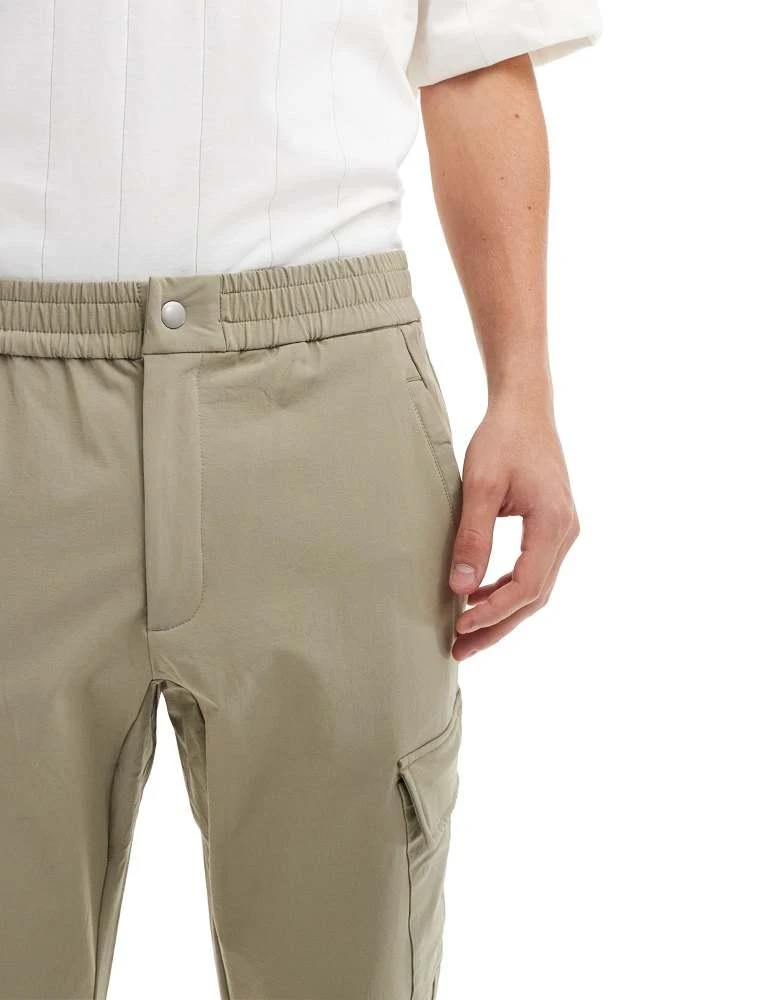 HERA Hera refined tech cargo in grey green 4