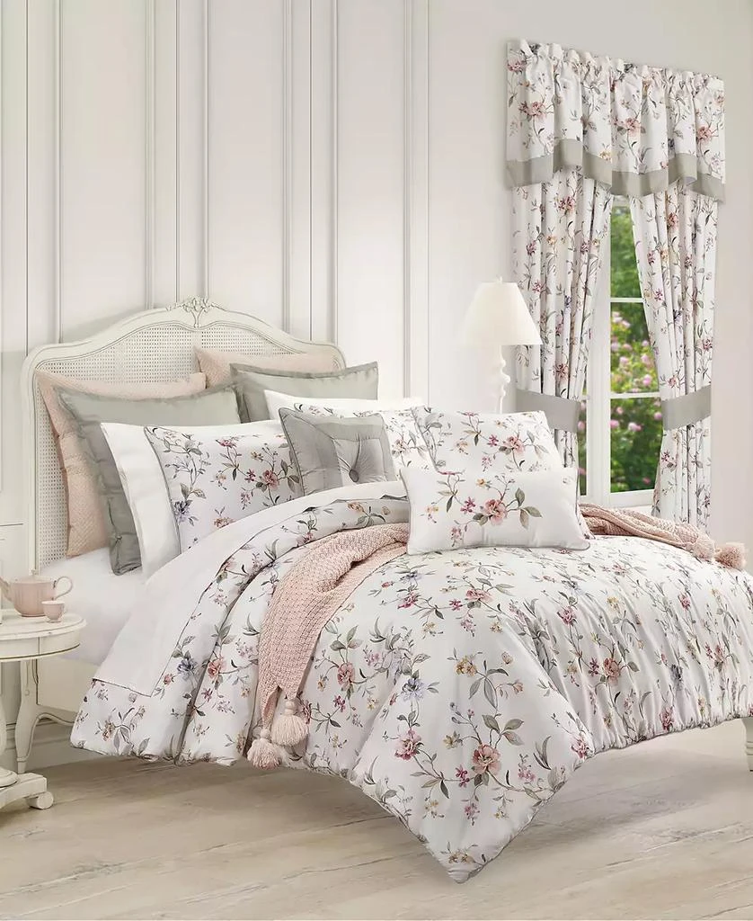 Piper
Wright Clarice Cotton 3-Pc. Comforter Set