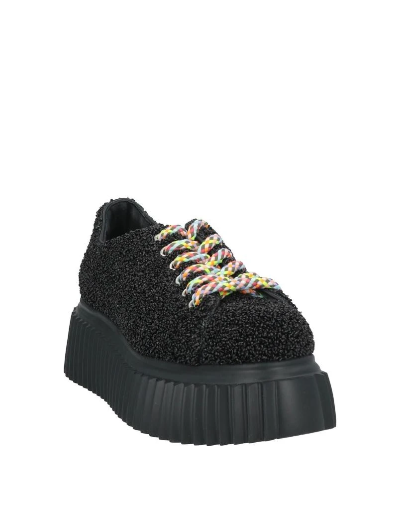 AGL Sneakers 2