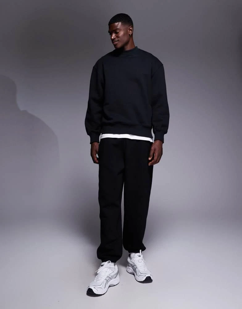 ASOS ASOS DESIGN premium heavyweight oversized sweatshirt in 400gsm black 2