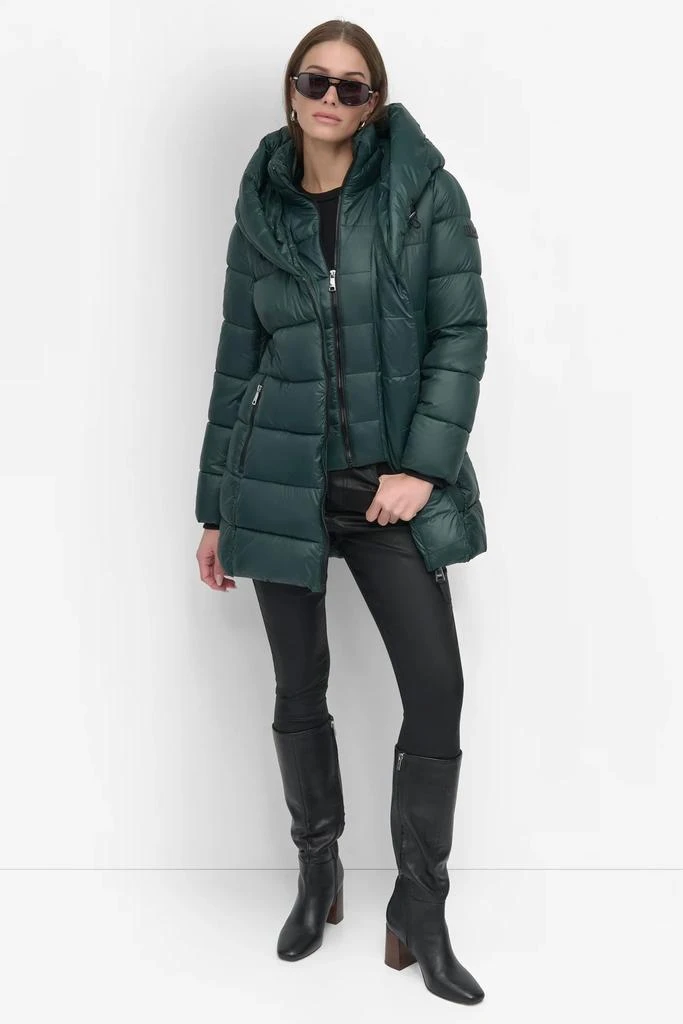 DKNY PEARLIZED PUFFER 9