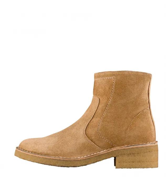 APC Ariette ankle boots