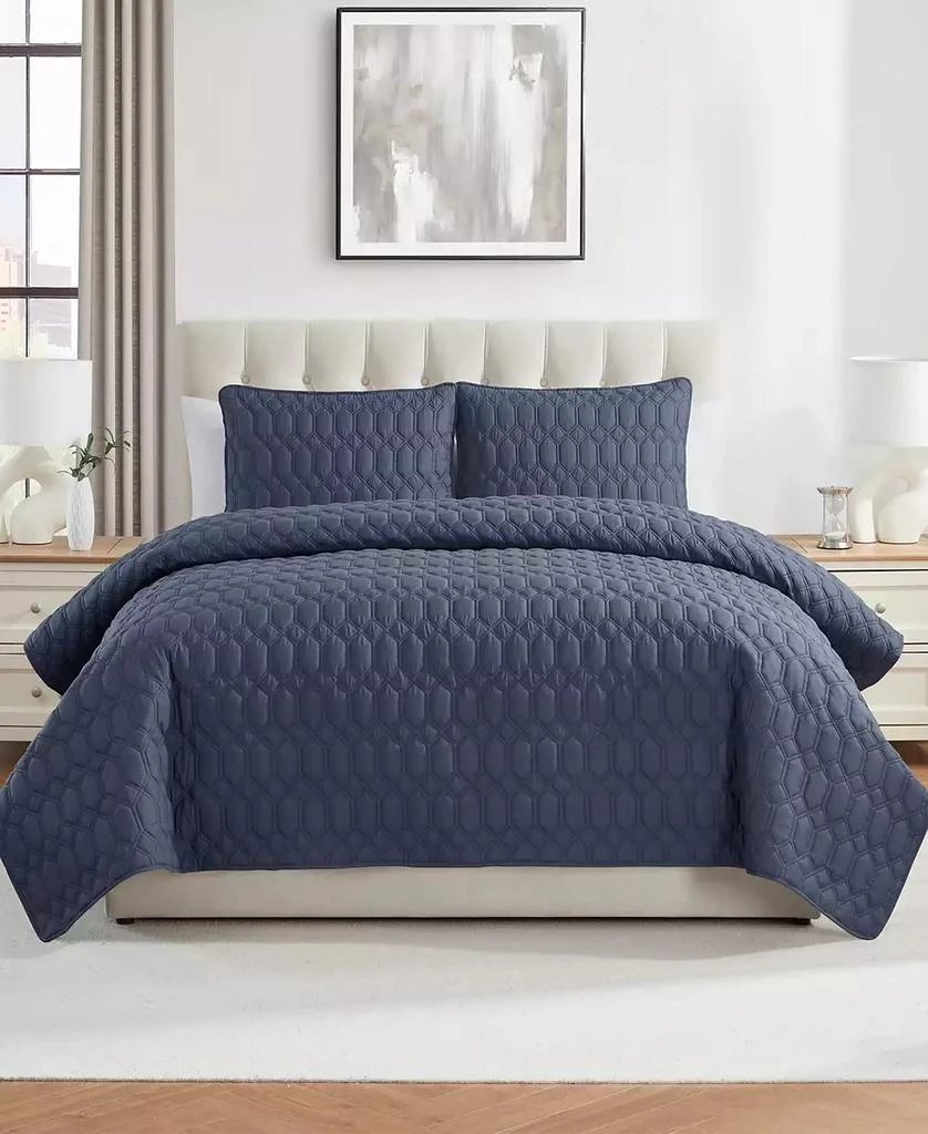 VCNY Home Diamond 3-Piece Quilt Set 1