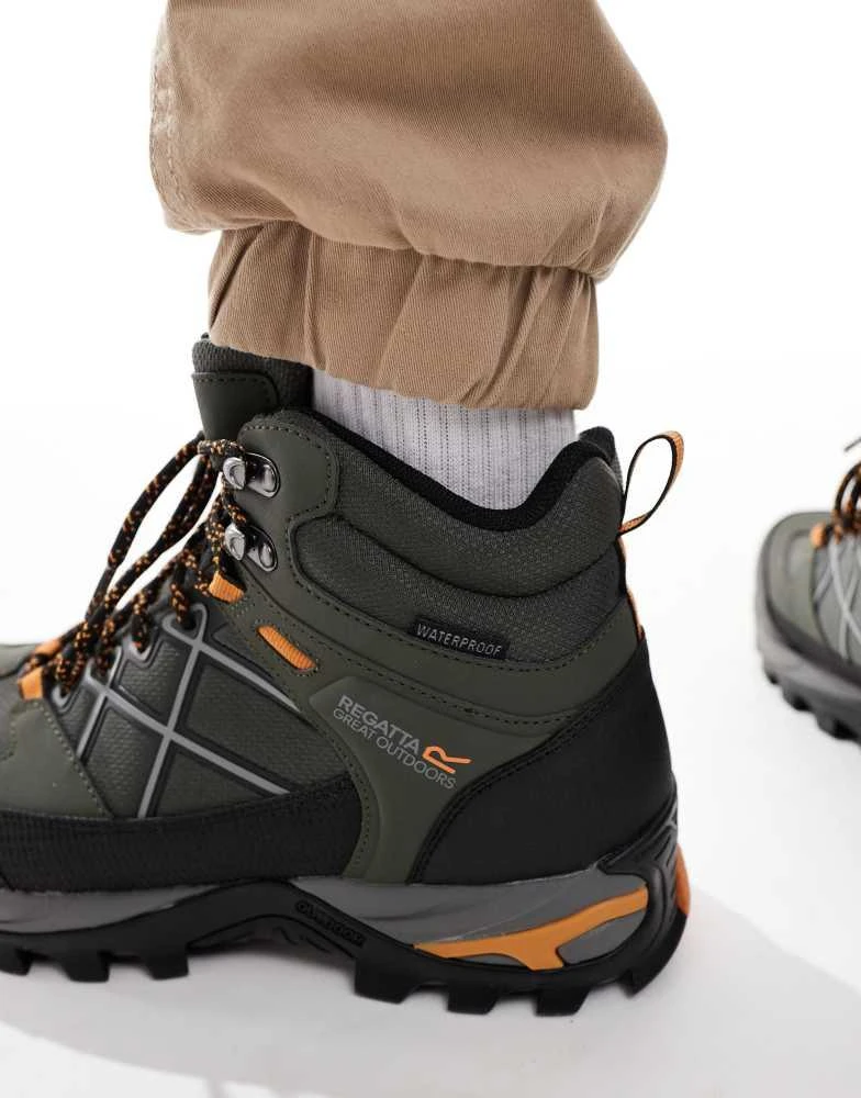 Regatta Regatta Samaris iii waterproof walking boot in green 4