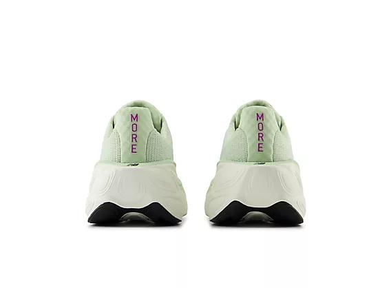 ★ニューバランス More v5 Sneaker 関税込★ Amazon.com | New Balance Women's Fresh Foam X More V5