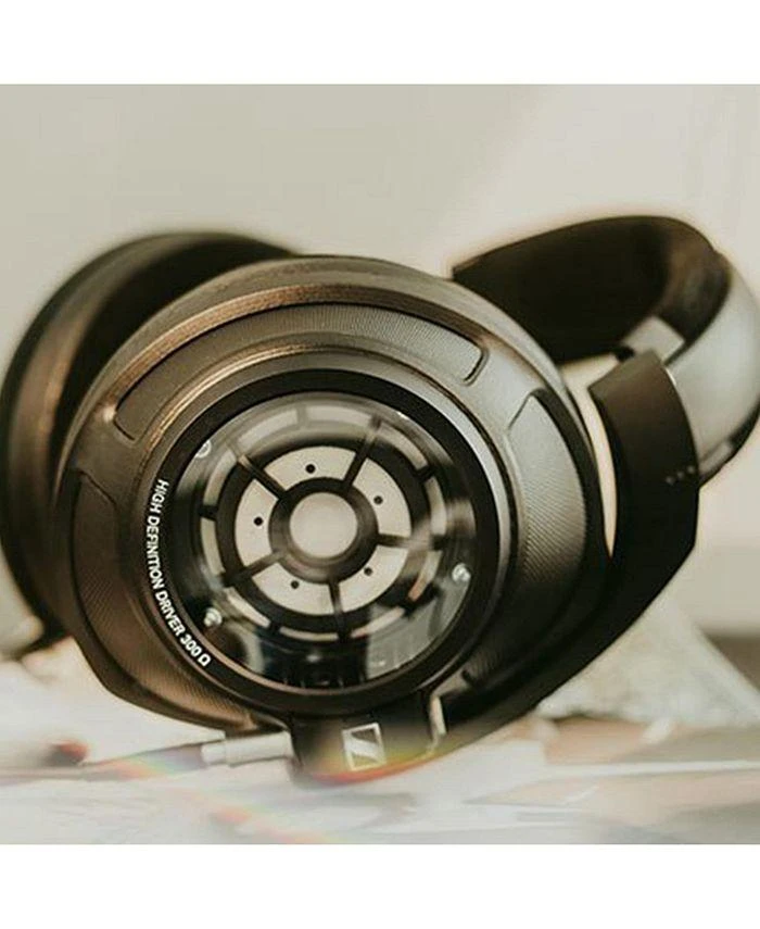 Sennheiser Over-Ear Closed-Back Headphones 4
