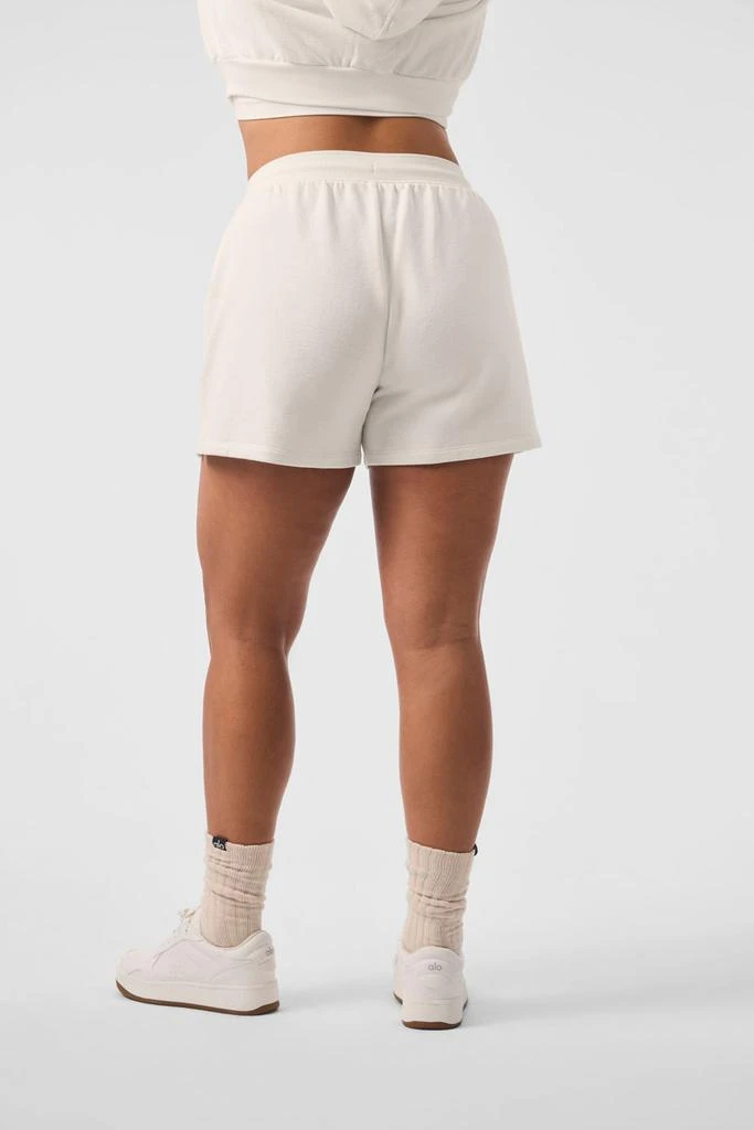Alo Low Key Sweat Short - Ivory 7