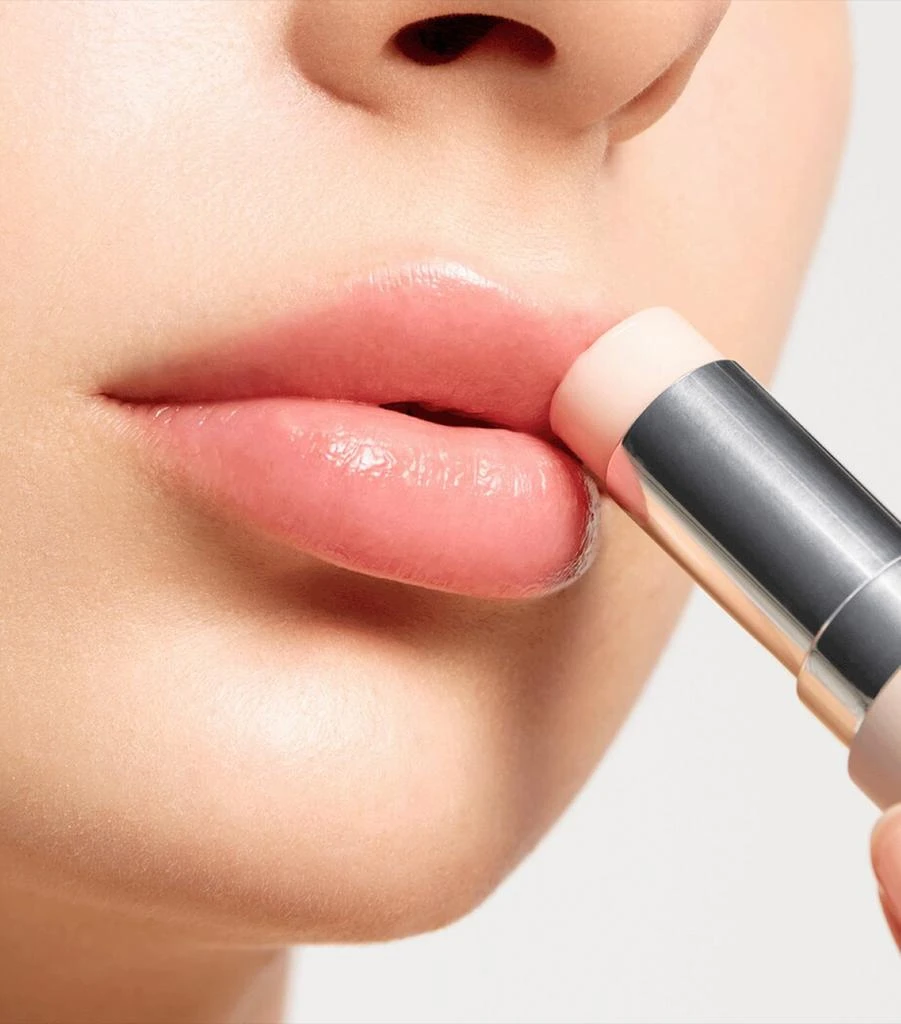 Sensai Total Lip Treatment Stick 3