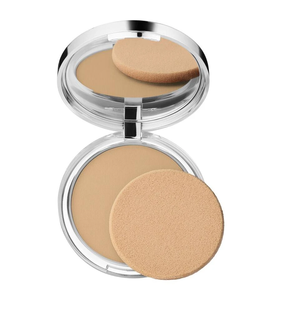 Clinique Stay-Matte Sheer Pressed Powder 1