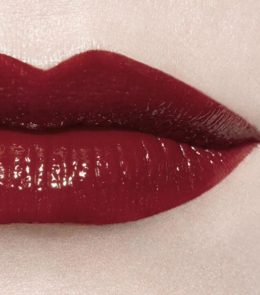 Chanel ROUGE ALLURE LAQUE Ultrawear Shine Liquid Lip Colour 5