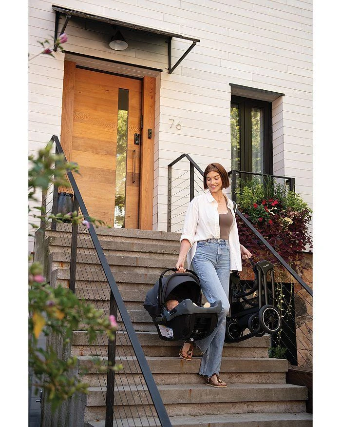 Nuna PIPA urbn Car Seat + TRIV next Stroller Travel System 2