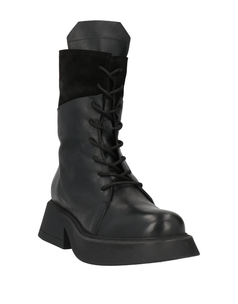 1725.A Ankle boot