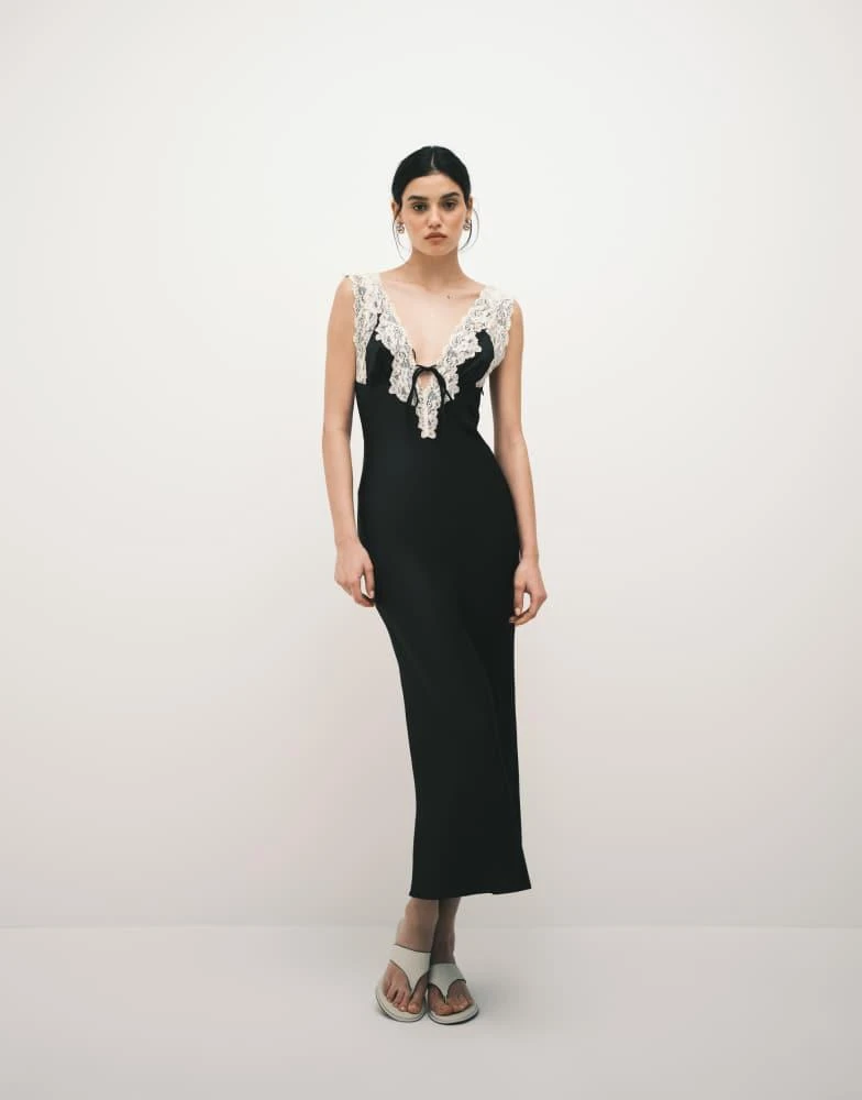 strapless open back dress Naia Boucl Off-Shoulder Maxi Dress in Mint
