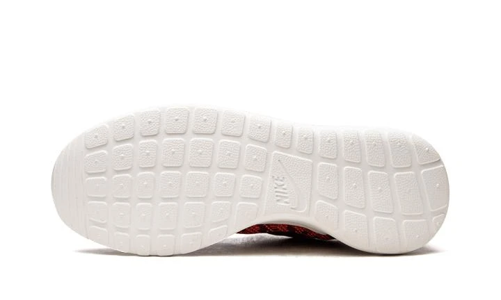 NIKE Nike WMNS Roshe One KJCRD 6