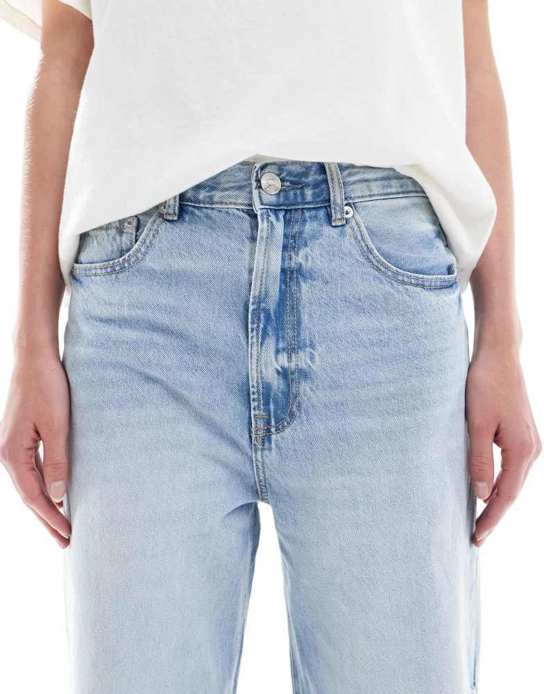 Stradivarius Stradivarius Tall D88 baggy jean in mid blue wash 5