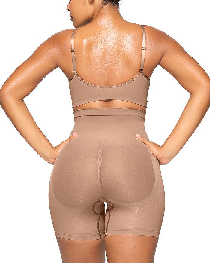 SKIMS Seamless Sculpt Mid Thigh Shorts