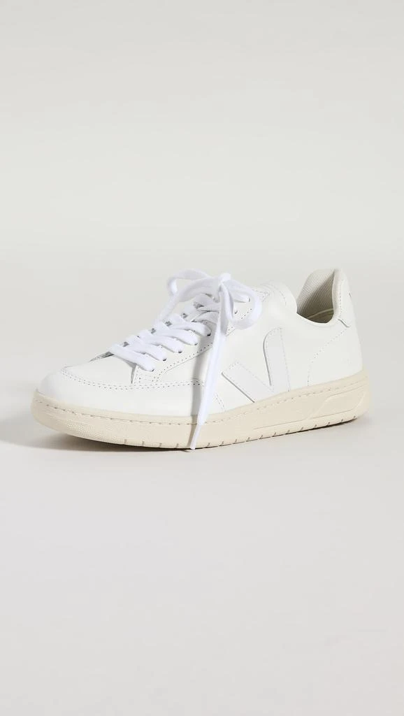 Veja V-12 Sneakers 4