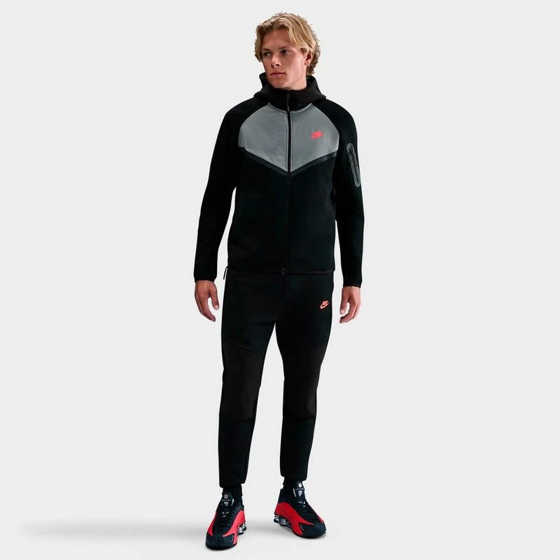  Men's Nike Tech Fleece Windrunner Full-Zip Jacket