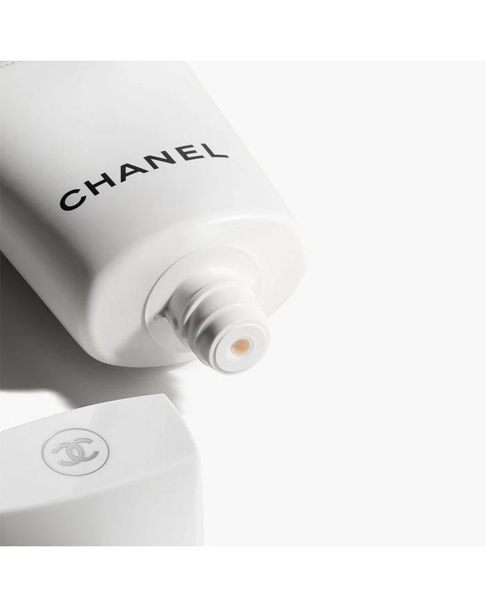 Chanel LE BLANC 3