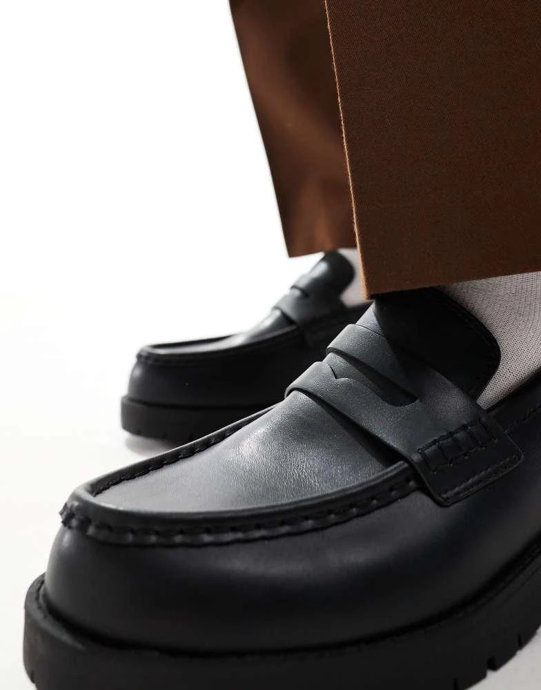 Pull&Bear Pull&Bear loafer in black 2
