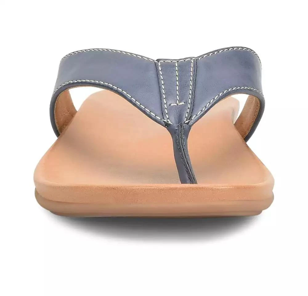 b.o.c. Women's Kami Slip-On Sandals 7