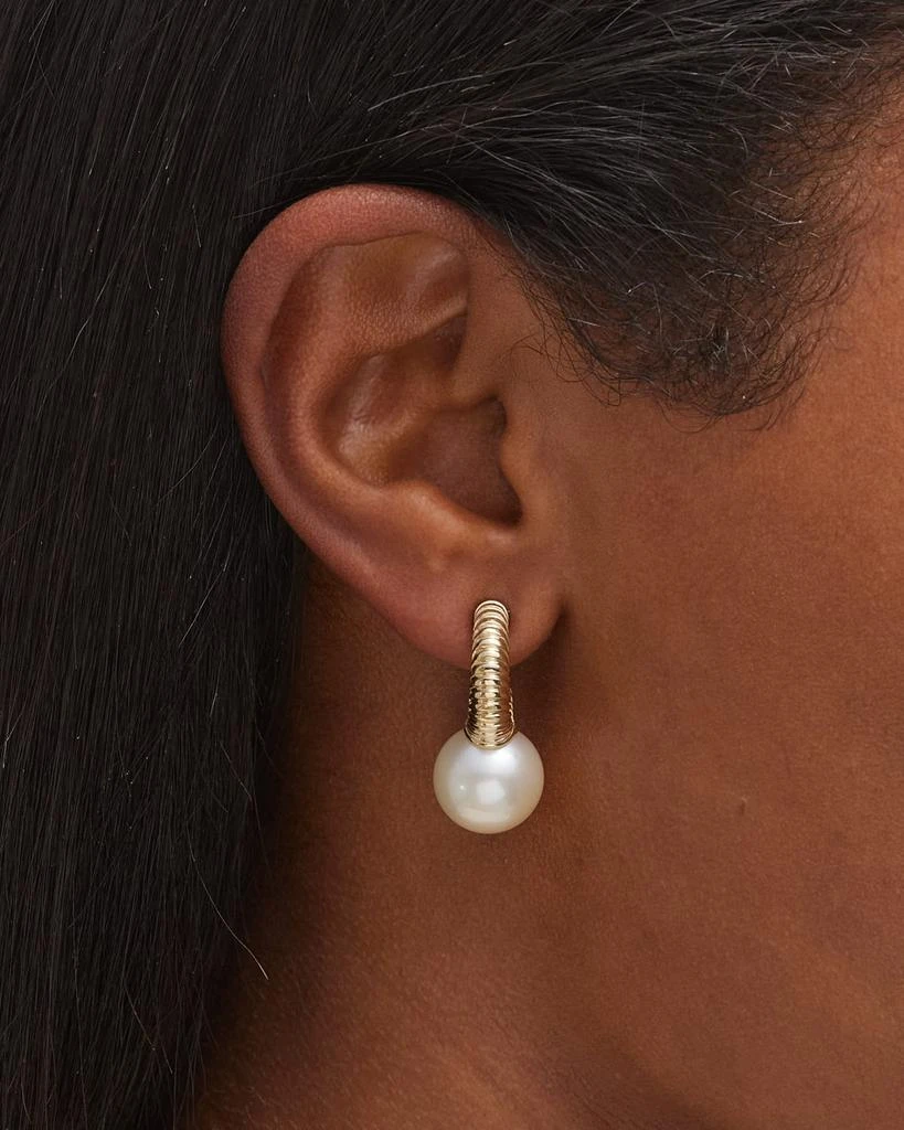 Retrouvai Classic Modern Love Pearl Hoop Earrings 2