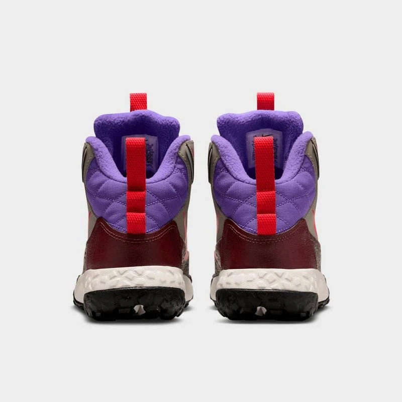 NIKE Big Kids
 Nike Terrascout Boots 4