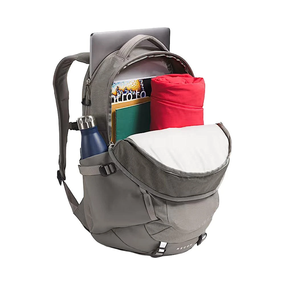 The North Face Women's Recon Backpack - Backpacks - Free Shipping - BeyondStyle The North Face Women's Recon Backpack - Backpacks - Free Shipping - BeyondStyle