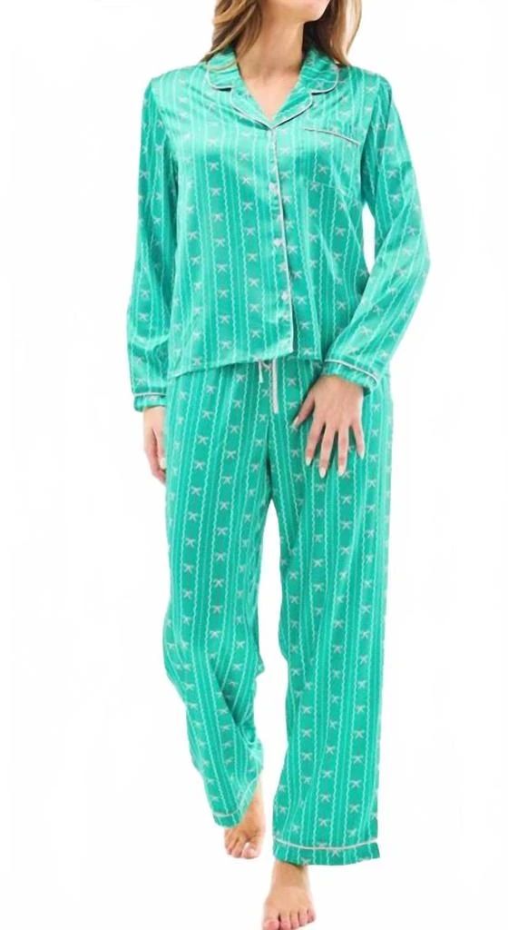 Mary Square In A Bowcharlotte Pant Set In Green