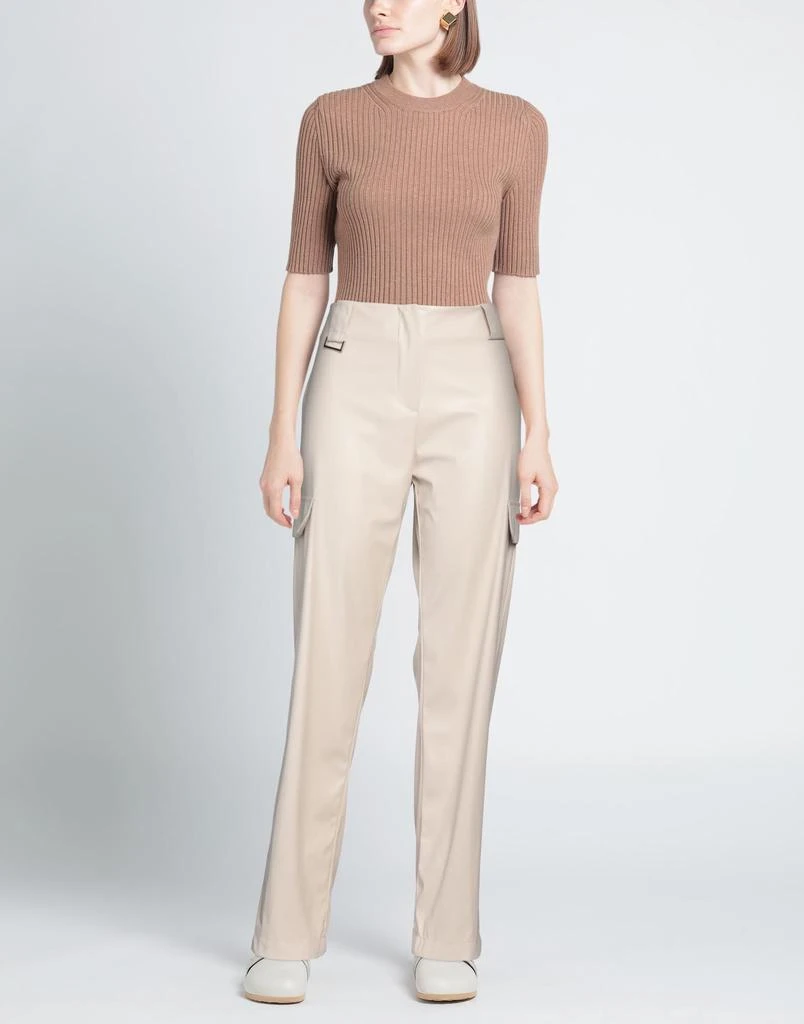 BIANCOGHIACCIO Casual pants 2