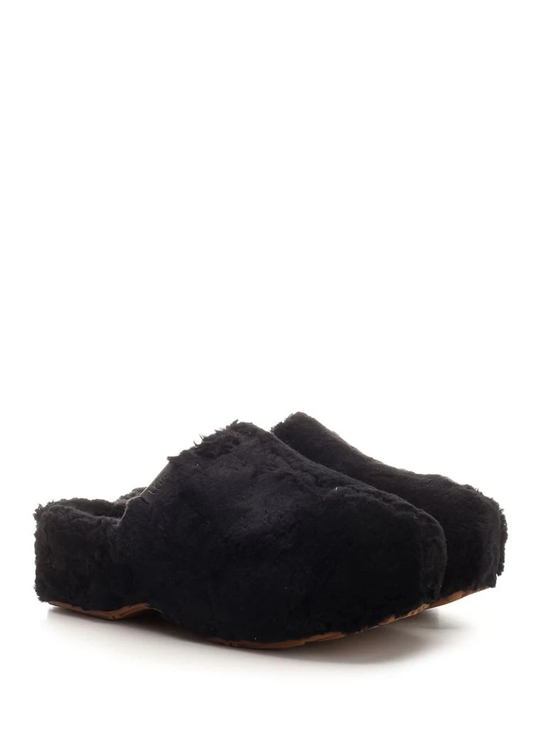 UGG fuzz Sugar Clogs 2