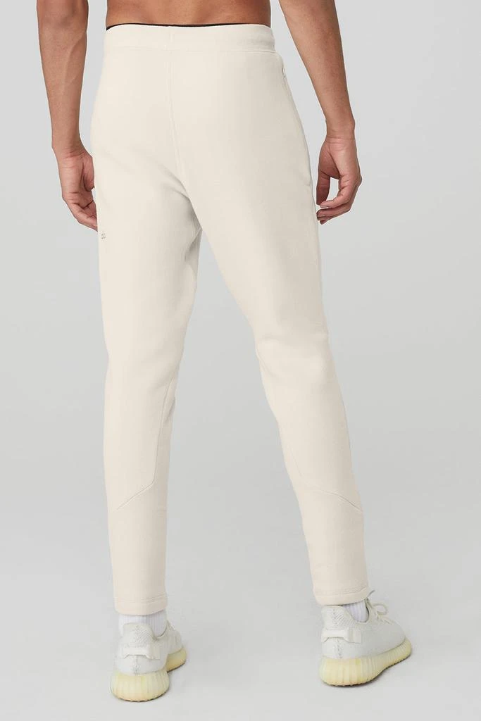 Alo The Triumph Sweatpant - Bone 2