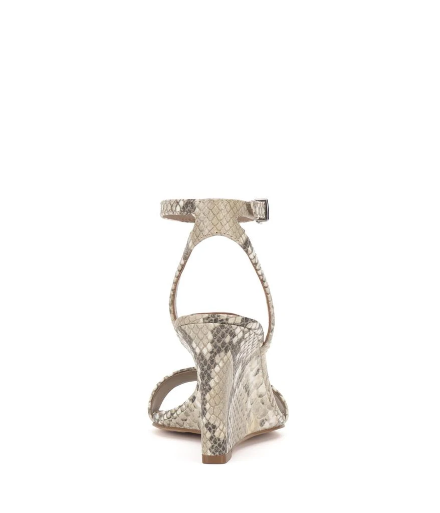 Vince Camuto Jefany 4