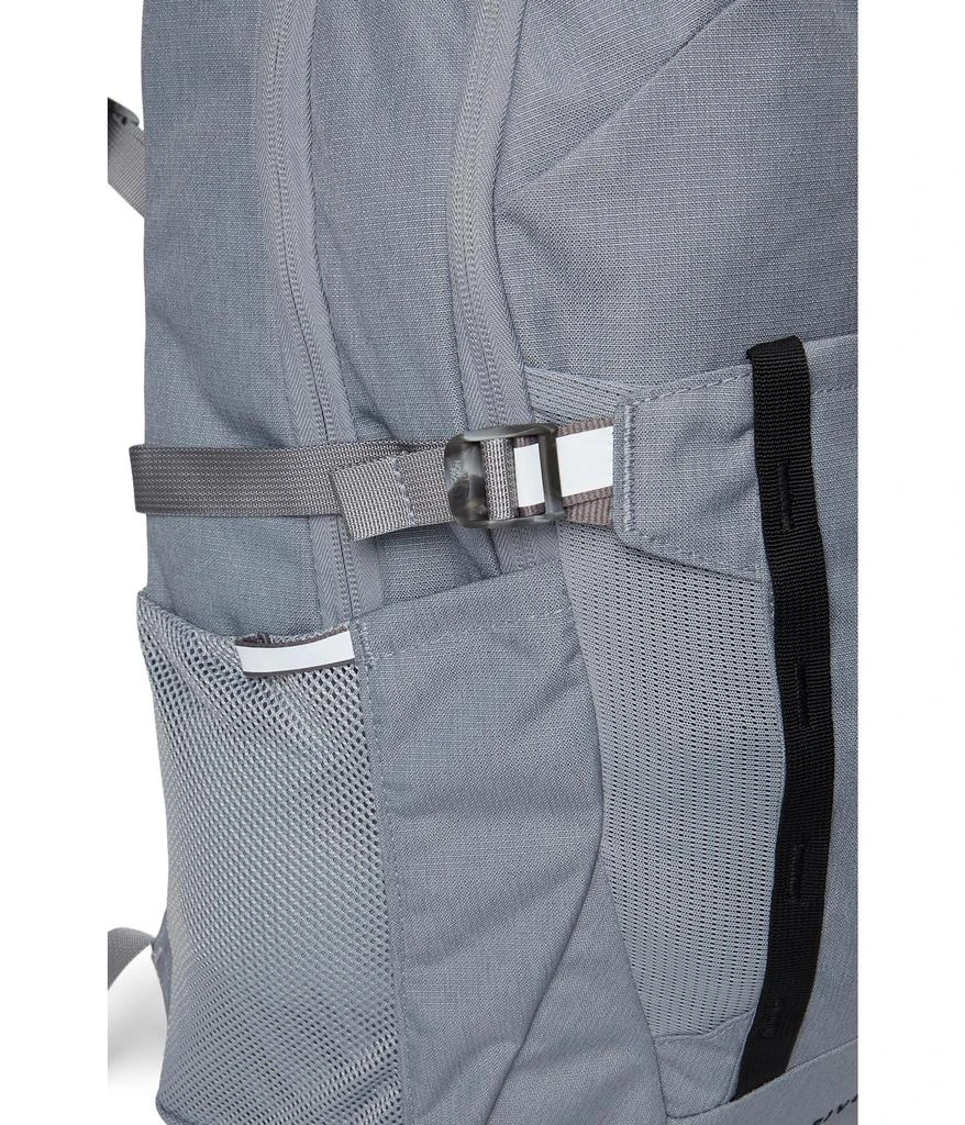 The North Face Pivoter 4