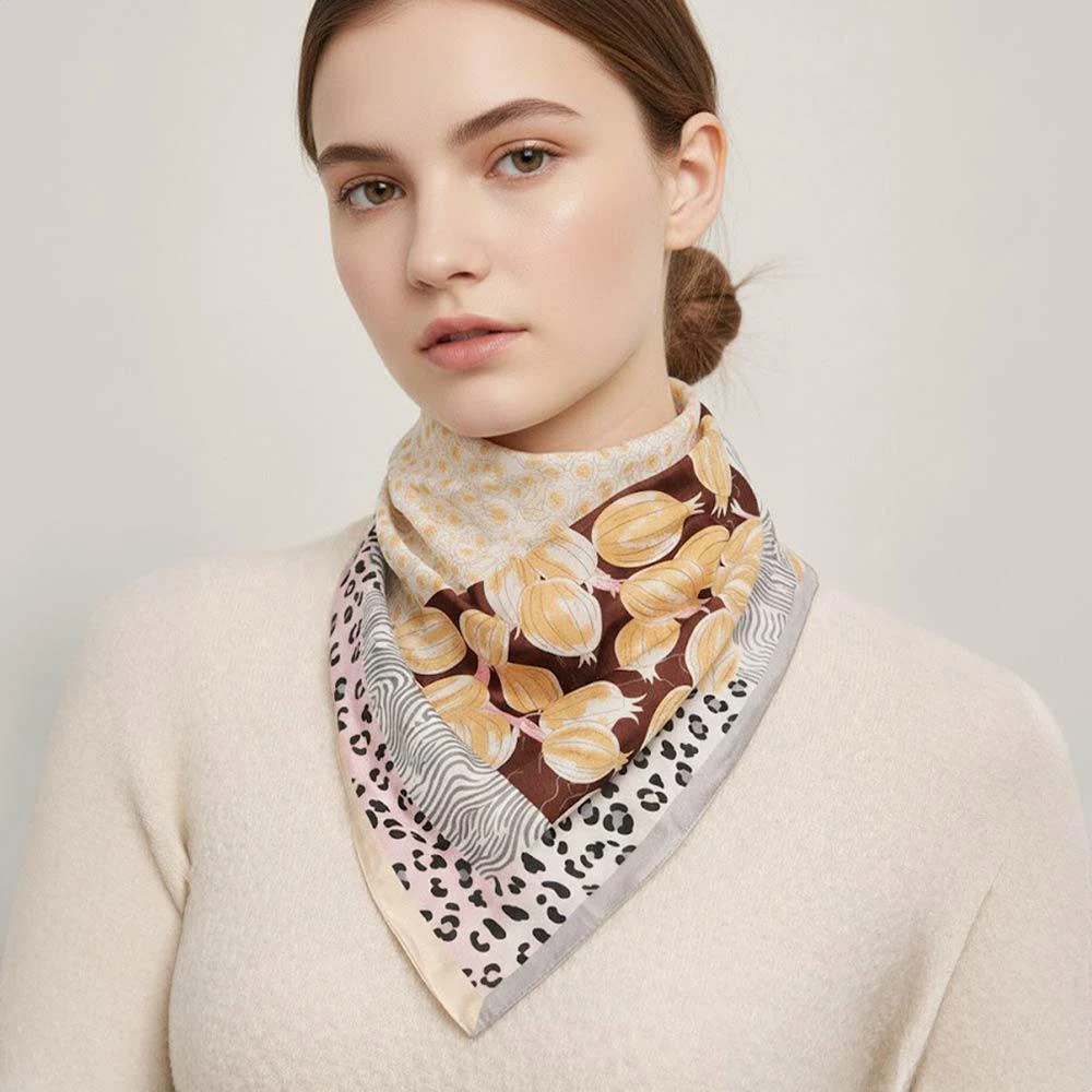 TRUEDAMES Mixed Botanical Leopard Print Square Bandana Scarf