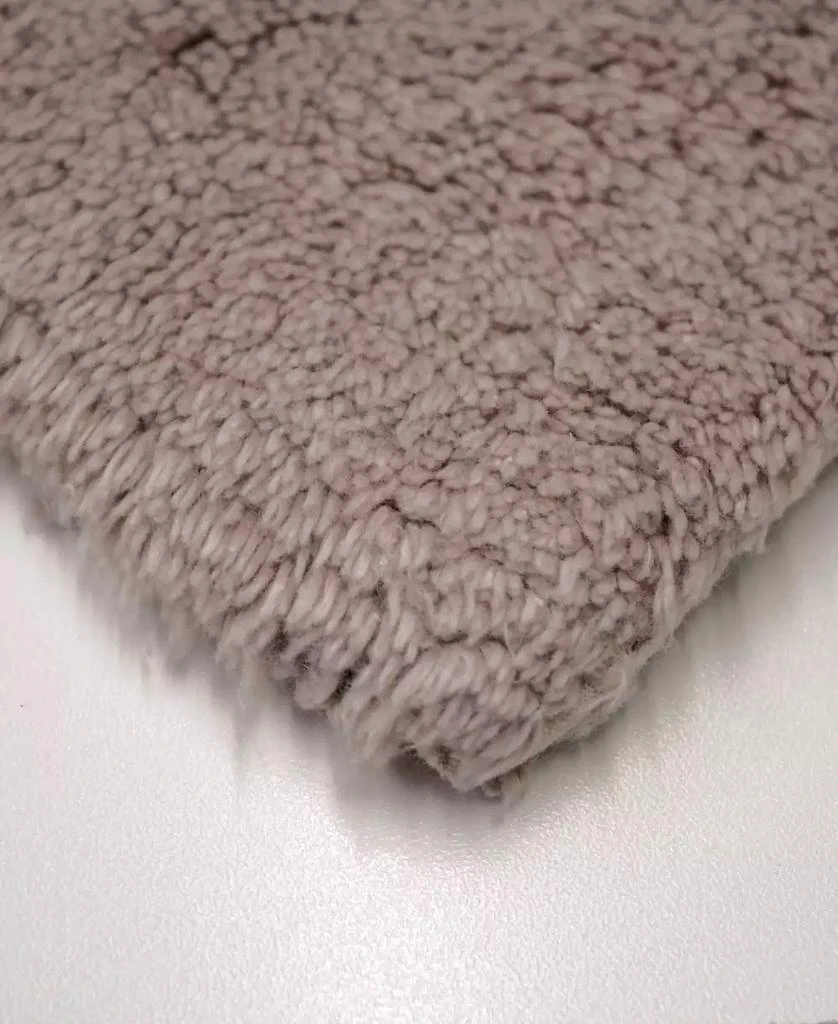 Juicy Couture Brooklyn Vintage Reversible Bath Rug 3