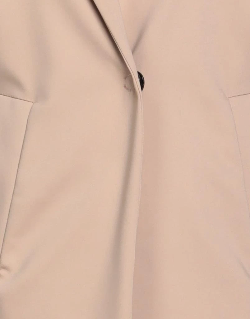 ANNIE P. Blazer 4