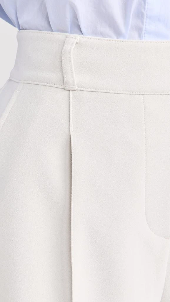 SPANX Opacity Crepe Shorts 6" 5