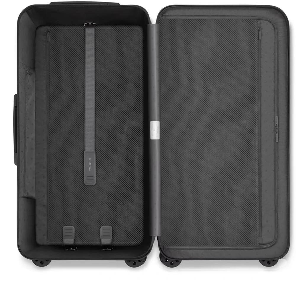 RIMOWA Essential Trunk Plus luggage 6