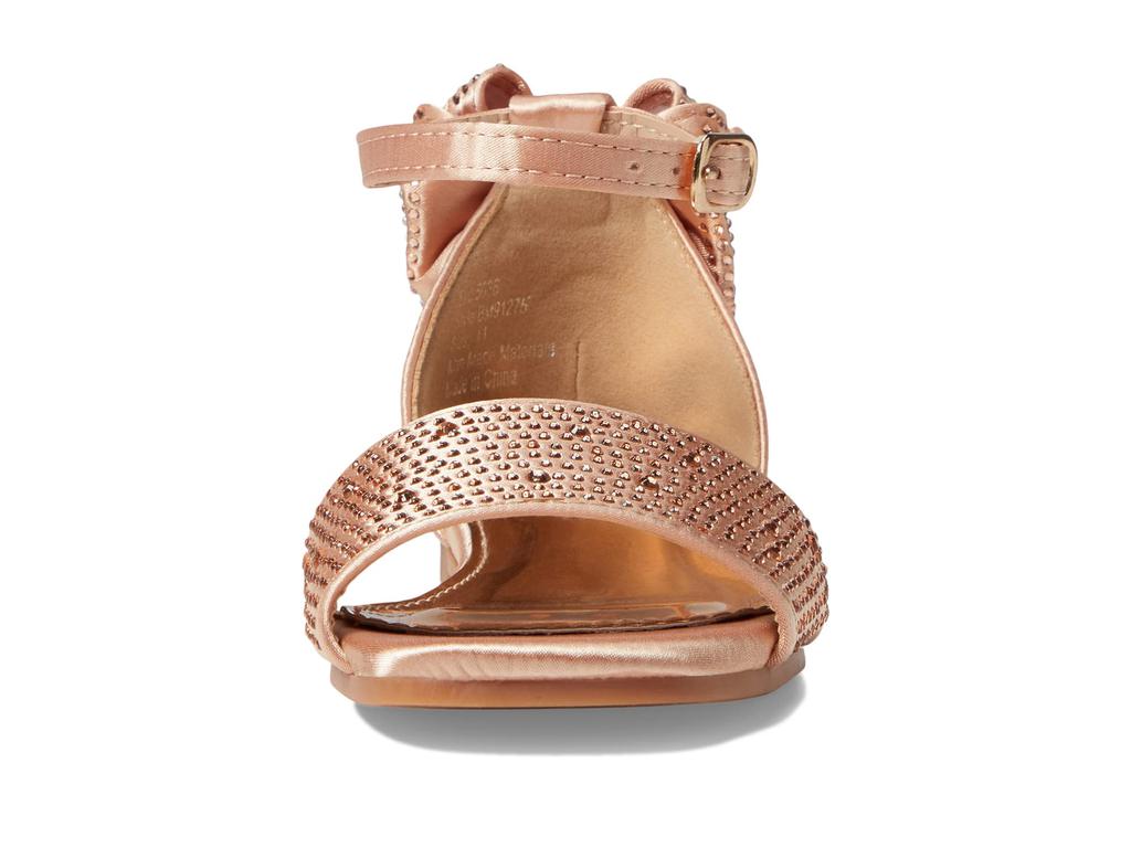 Badgley Mischka Kids Ericka Flat Studded Sandal (Little Kid/Big Kid)