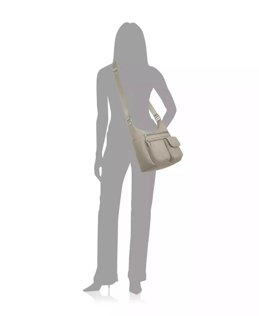 Baggallini Women's Everywhere Crossbody 9