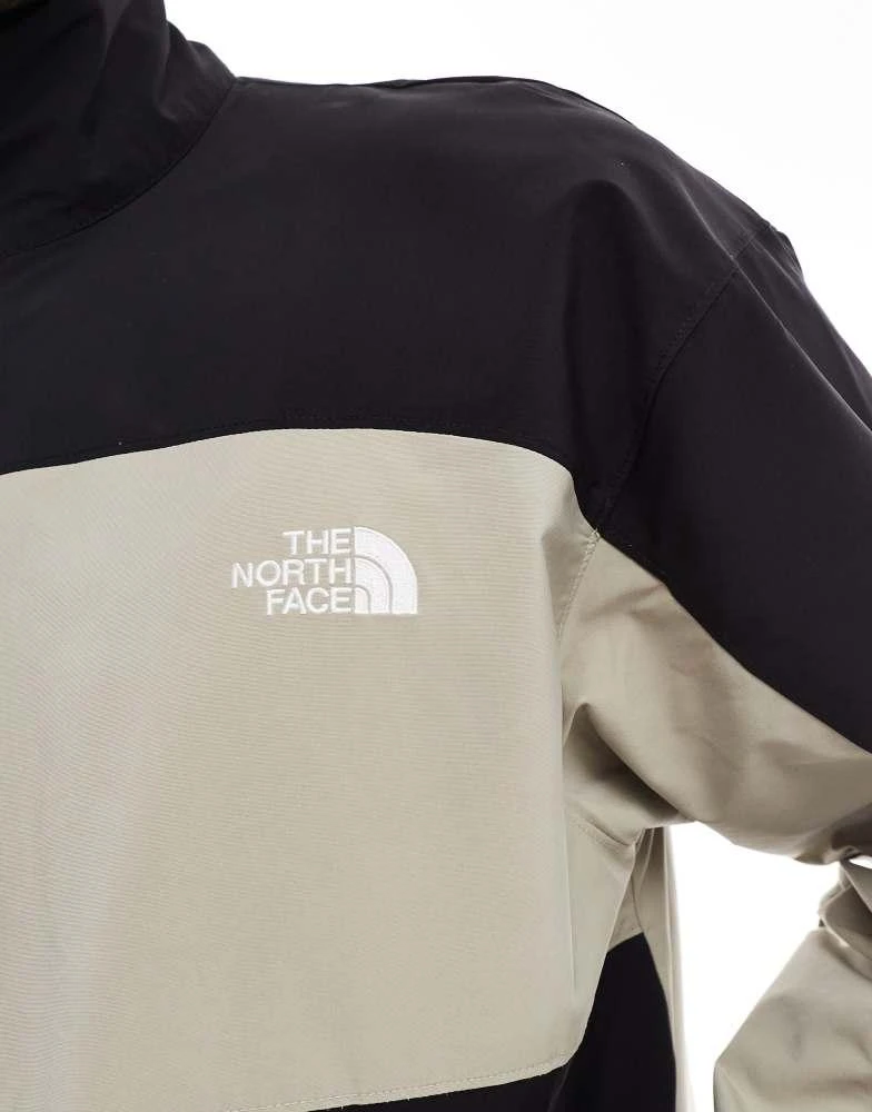 The North Face The North Face Easy Wind zip colourblock jacket in black 2