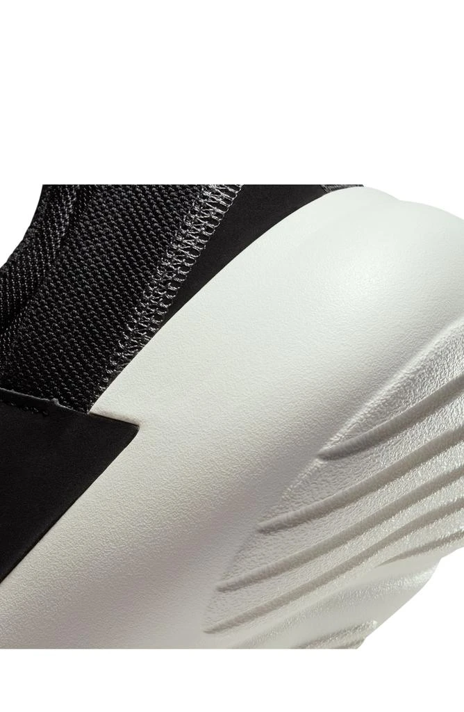 NIKE E-Series AD Shoe 9