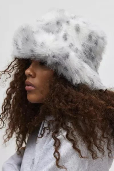 Urban Outfitters Fluffy Faux Fur Bucket Hat 4