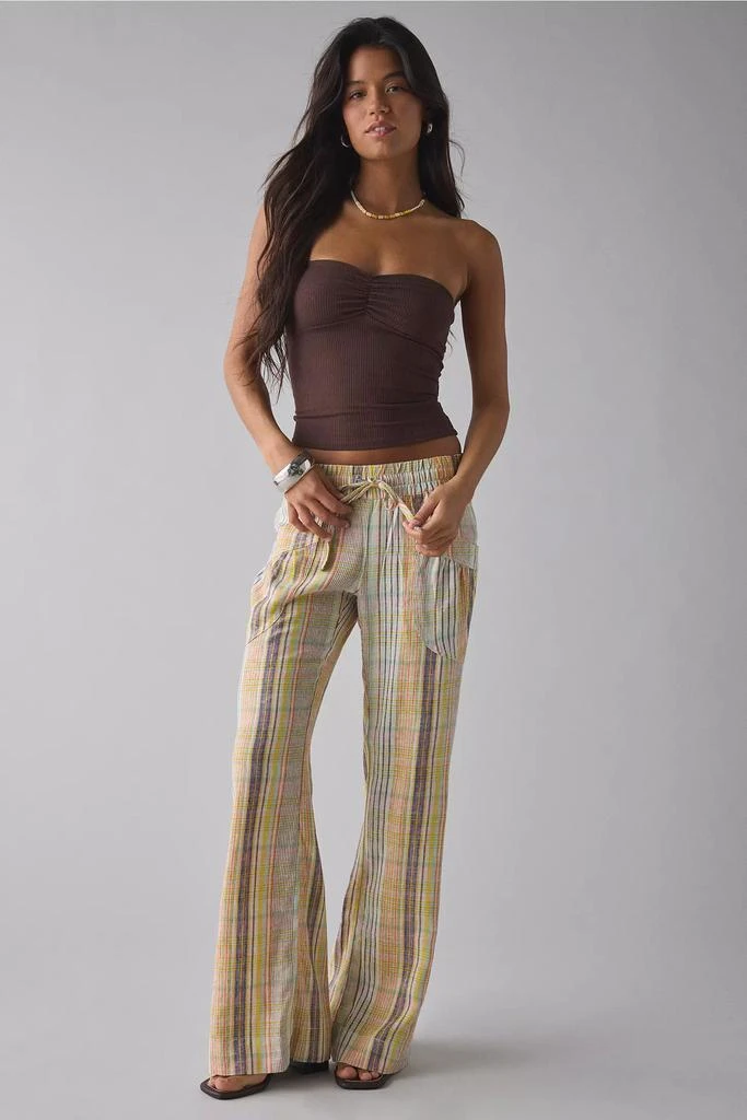 Kimchi Blue Kimchi Blue Simone Linen-Blend Flare Pant 1