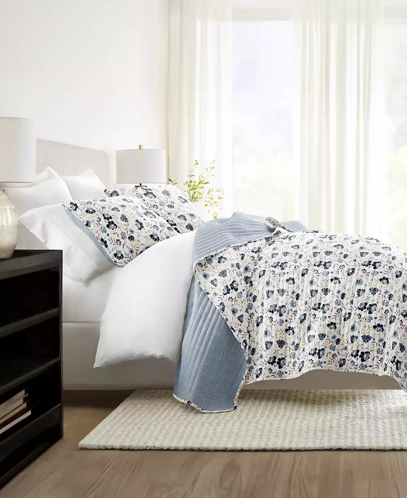 IENJOY HOME French Jacobean Reversible 2-Pc. Quilt Set