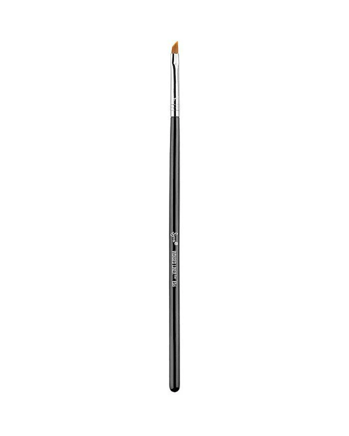 Sigma Beauty E06 Winged Liner Brush 1