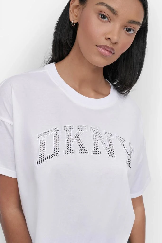 DKNY CROPPED OMBRÉ CRYSTAL LOGO TEE 4