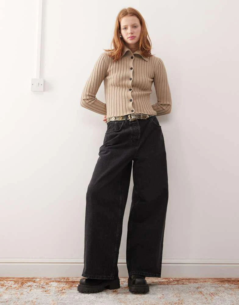 Weekday Weekday Jackie chunky rib cardigan with high neck in beige 4